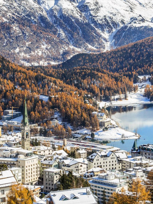 Ansammlung von Häusern in St. Moritz