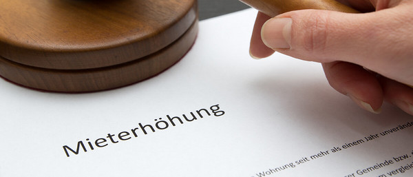 Gruppe von Menschen bei einem Meeting